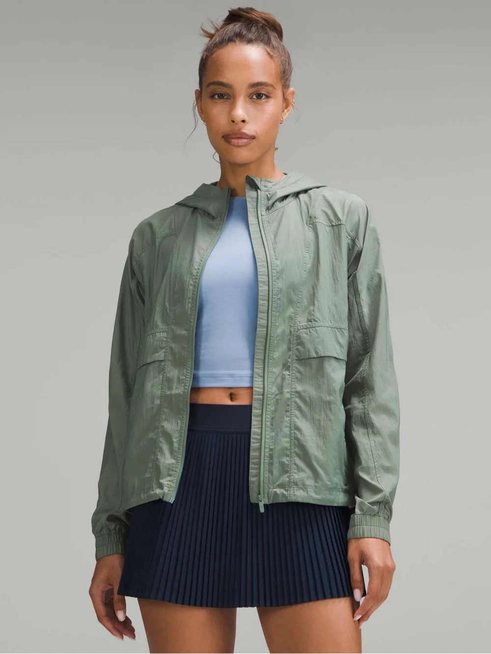 Lululemon Hood Lite Packable Jacket in Grey Eucalyptus